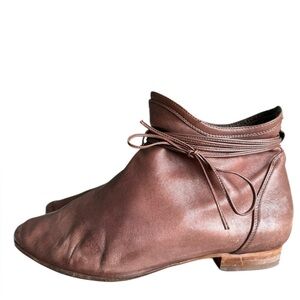 LOEFFLER RANDALL Women's Kasia Ankle Boot in brown size 6